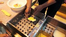 Making Wax Models of Food in Japan