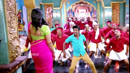 Poonam Bajwa Hot Navel show in saree