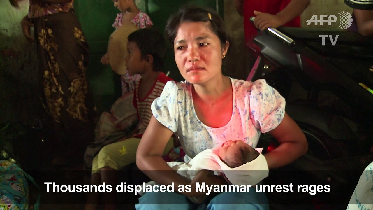 Myanmar: Buddhist civilians flee fighting