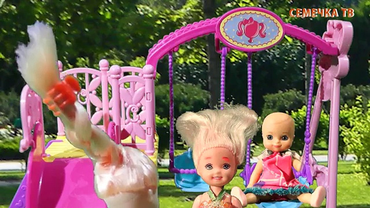 Enfants pour et dessins animés dessins animés avec Maman Barbie bébé prison ken Prank police Barbie Doll