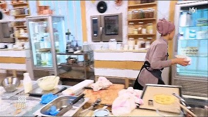 Catastrophe dans "Les rois du gâteau" où une candidate rate toute sa recette - Regardez