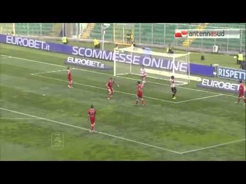 TG 03.03.14 Calcio, serie B: Palermo-Bari 2-1 / HIGHLIGHTS