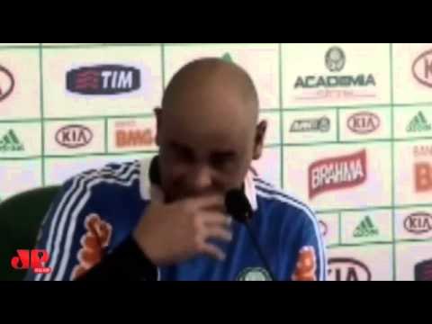 Ex-goleiro Marcos treina para despedida oficial do futebol contra a seleção campeã de 2002