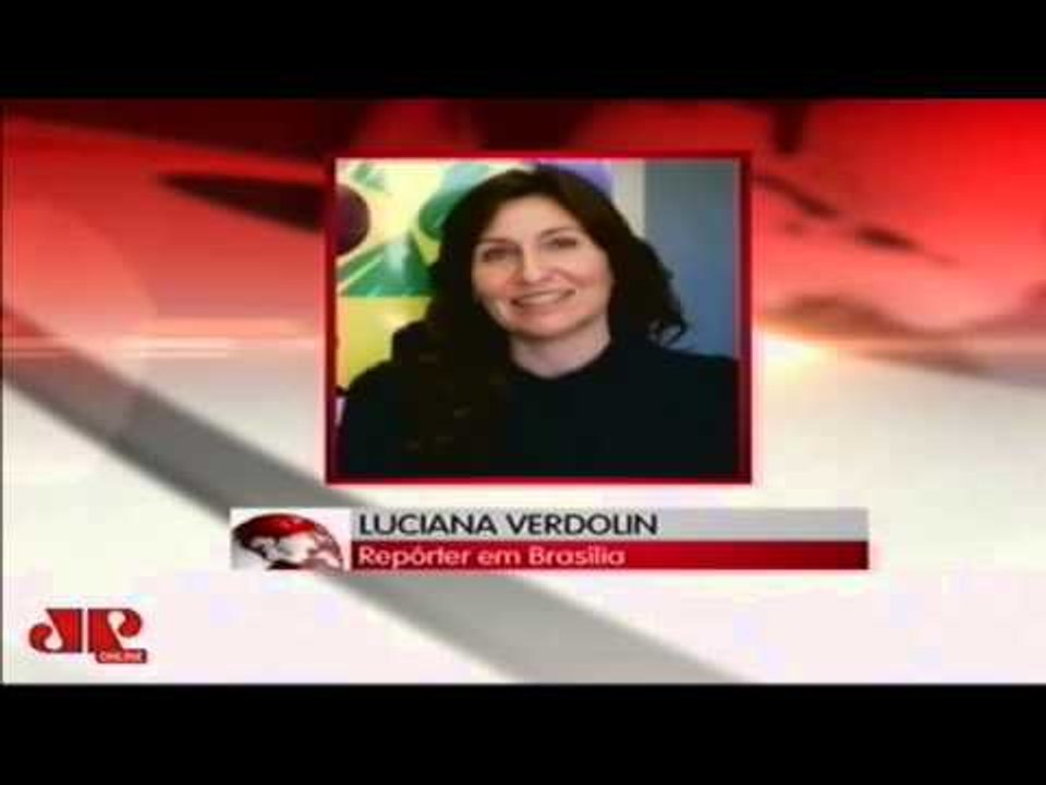 Dilma discute programa de concessão dos aeroportos com ministra da Casa Civil