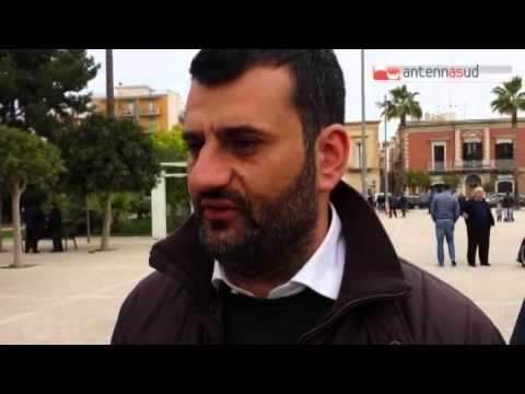 TG 24.03.14 Comunali: Decaro in piazza a Carbonara comincia dalle periferie