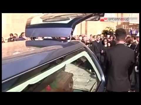 TG 08.04.14 Brindisi, ieri l'ultimo saluto all'ex sindaco Mennitti