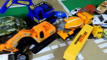 5-CAR CRASH Compilation #4! Bussy & Speedy Bburago Toy Car Construction for kids. Videos f