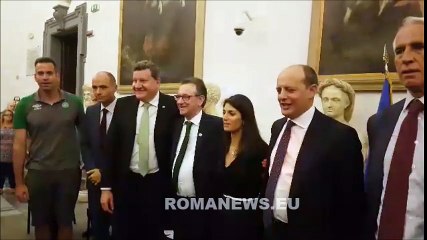 Descargar video: Roma-Chapecoense. La conferenza stampa di presentazione