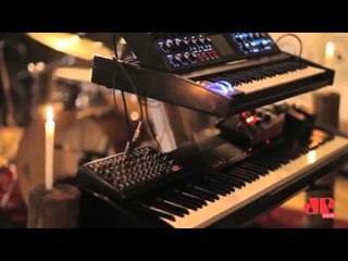 Rock da banda Mel Azul chega a Alto Paraíso de Goiás e contagia a região