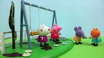 Y fangoso Educación física cerdo charcos y Peppa Pig Peppa de charco sucio el desarrollo de un juego de dibujos animados |