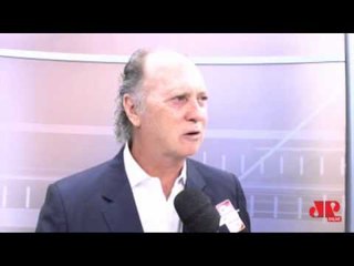 Ex-craque, Falcão irá ancorar Copa do Mundo na TV