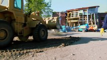 Chat contrôle creuseurs pour enfants les machines massif puissant éloigné camions avec construction