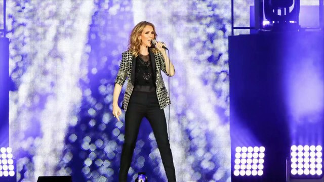 Céline Dion change de look et se met à la frange ! (photo)