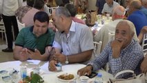 İzmir AK Parti İzmir İl Örgütü'nde Bayramlaşma Buluşması