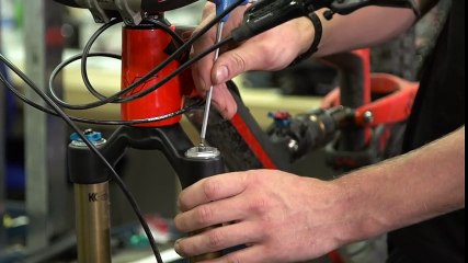 How To Add Or Remove Volume Spacers To Fox & RockShox Forks Bike Radar