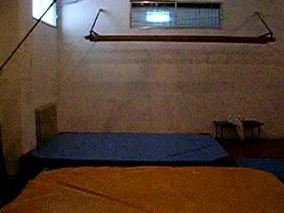 3 walls flip