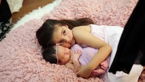 Y chico chica en en recién nacido fotografiado estudio gemelos con Ana brandt