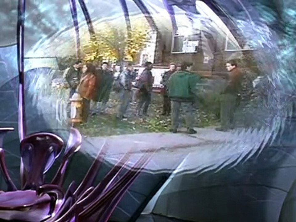 Earth Final Conflict S02E18 Highjacked
