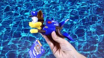 Y baño persecución fiesta patrulla pata piscina cachorro brillar Squirter traducción juguetes submarino Paddlin ryder