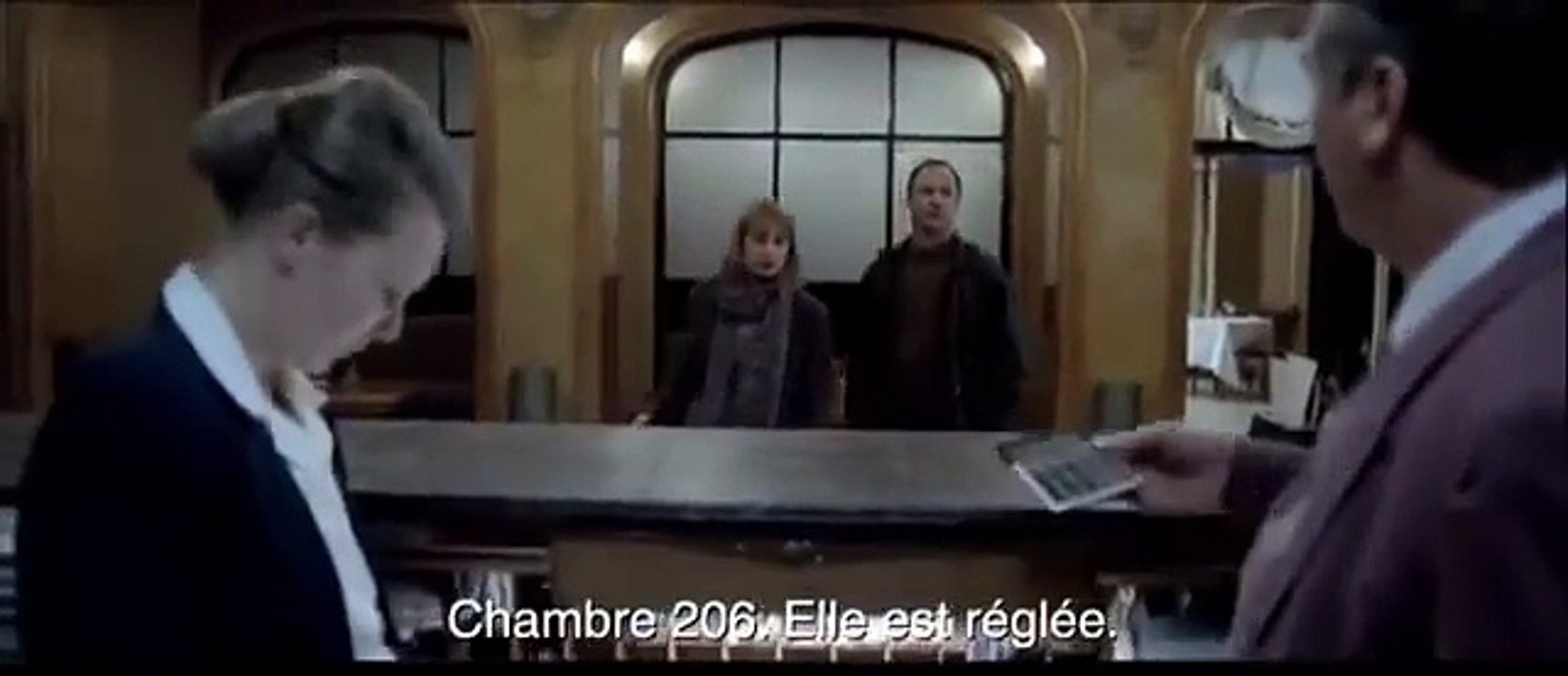 4 Mois, 3 Semaines, 2 Jours (2007) Film Complet FR (276p_25fps_H264-128kbit_AAC)