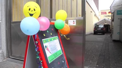 Almanya'da Minikler Okula Dua ile Başladı