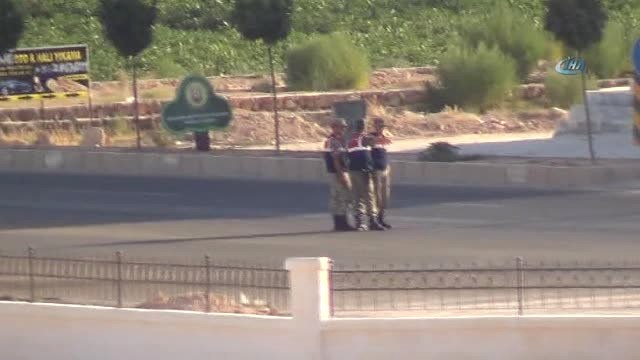 Genelkurmay Başkanı Hulusi Akar Suriye Sınırında