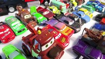 Par par des voitures enfants pour basculement voitures jouets tror Disney Store ensembles de jeu PIXAR disney