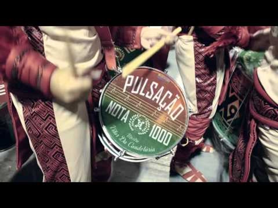 X-9 Paulistana supera dificuldades e acidente e canta a história do açaí no Carnaval 2016