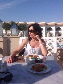 Знакомьтесь, это - АЛЛА Кучер. Она забрала у бойцов АТО 1 млн гривен, выделенных на их лечение!