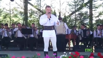 Sebastian Stan -  Dragă mi-i lelița-n joc (Festivalul Sus pe muntele din Jina 2017)