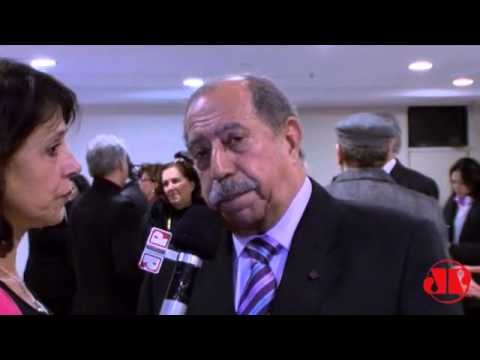 J.B. Oliveira fala da diferença da comunicação entre homens e mulheres