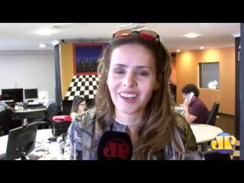 Leona Cavalli retrata vida de Frida Kahlo e Diego Rivera no teatro