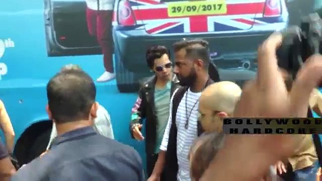 Varun Dhawan,Jacqueline & Taapsee Pannus FUNNY Moments At Judwaa 2 Trailer Launch