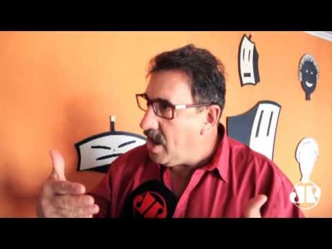 Eu vou mudar alguns quadros do meu programa , promete Ratinho para 2015