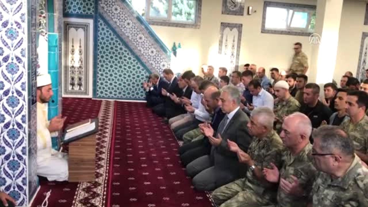 İçişleri Bakanı Soylu Bayram Namazını Kıldı