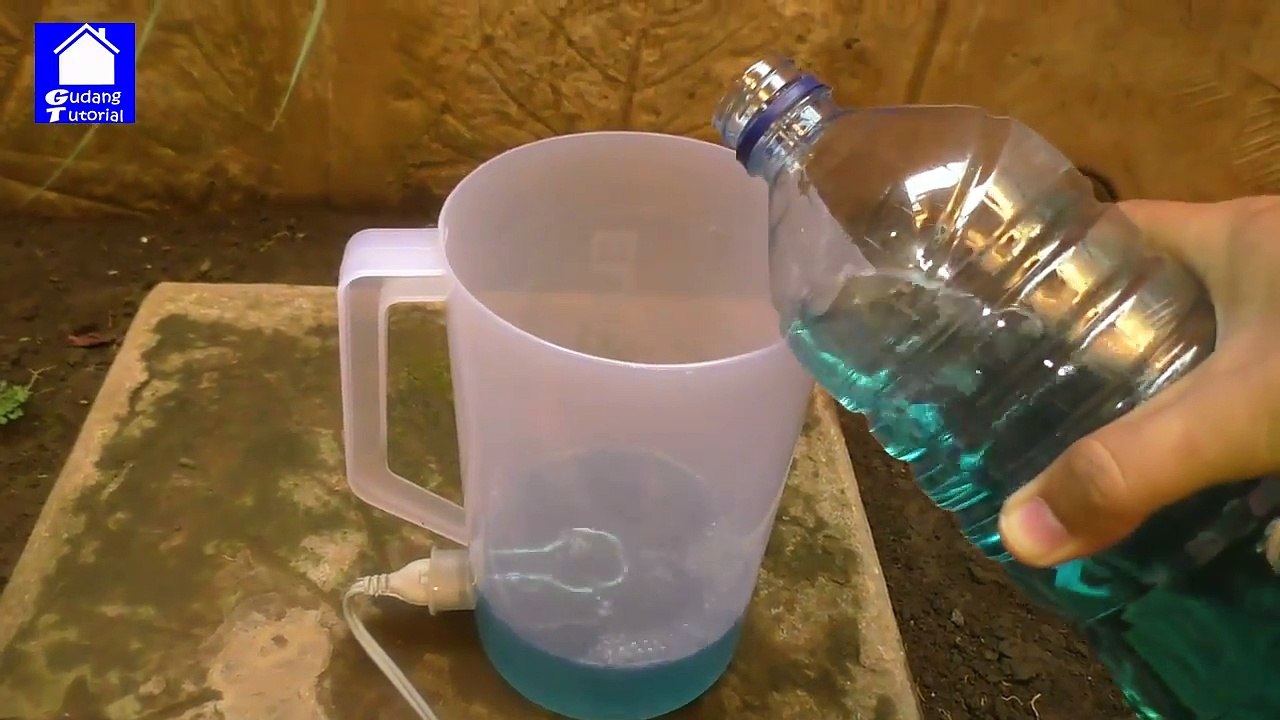 21.EKSPERIMEN MEREBUS BENSIN PERTAMAX - BOILING GASOLINE EXPERIMENT