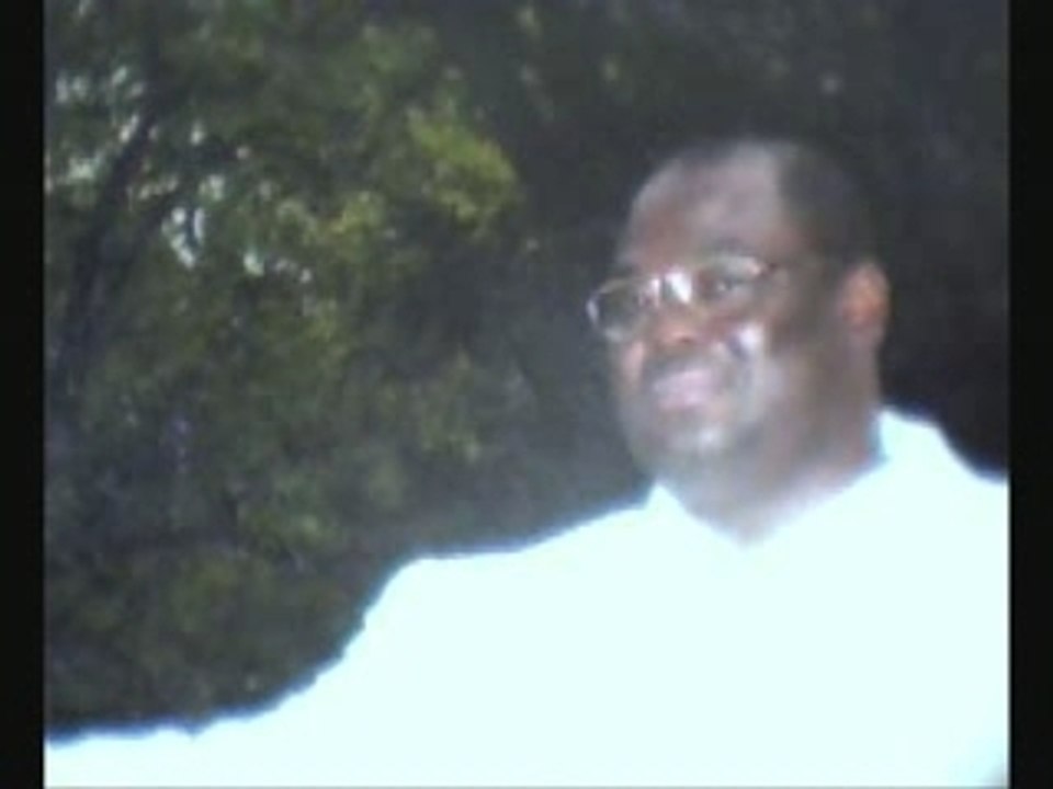 Marchons vers la gloire de l'église devouéé pour christ