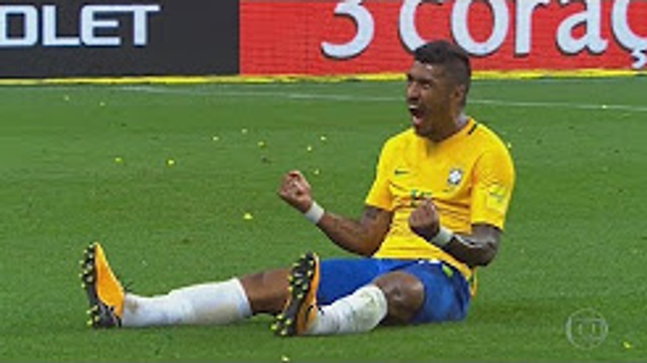 Paulinho vs Ecuador - Amazing Performance (01.09.2017)