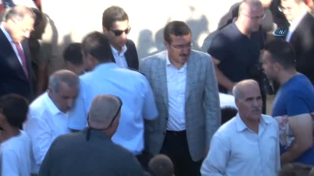 Bakan Bülent Tüfenkci, Bayram Namazını Ulu Cami'de Kıldı