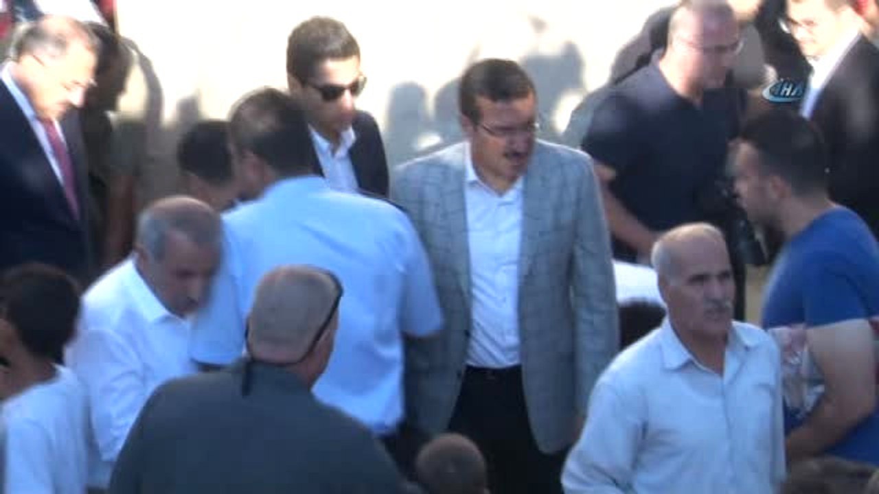 Bakan Bülent Tüfenkci, Bayram Namazını Ulu Cami'de Kıldı