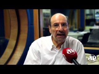 Futebol: volta de Robinho é correta, mas futuro da Seleção preocupa