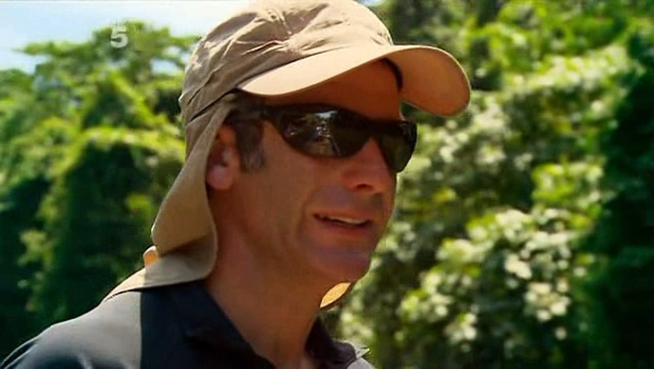 Extreme Fishing With Robson Green s05e03 Papua New Guinea video Dailymotion