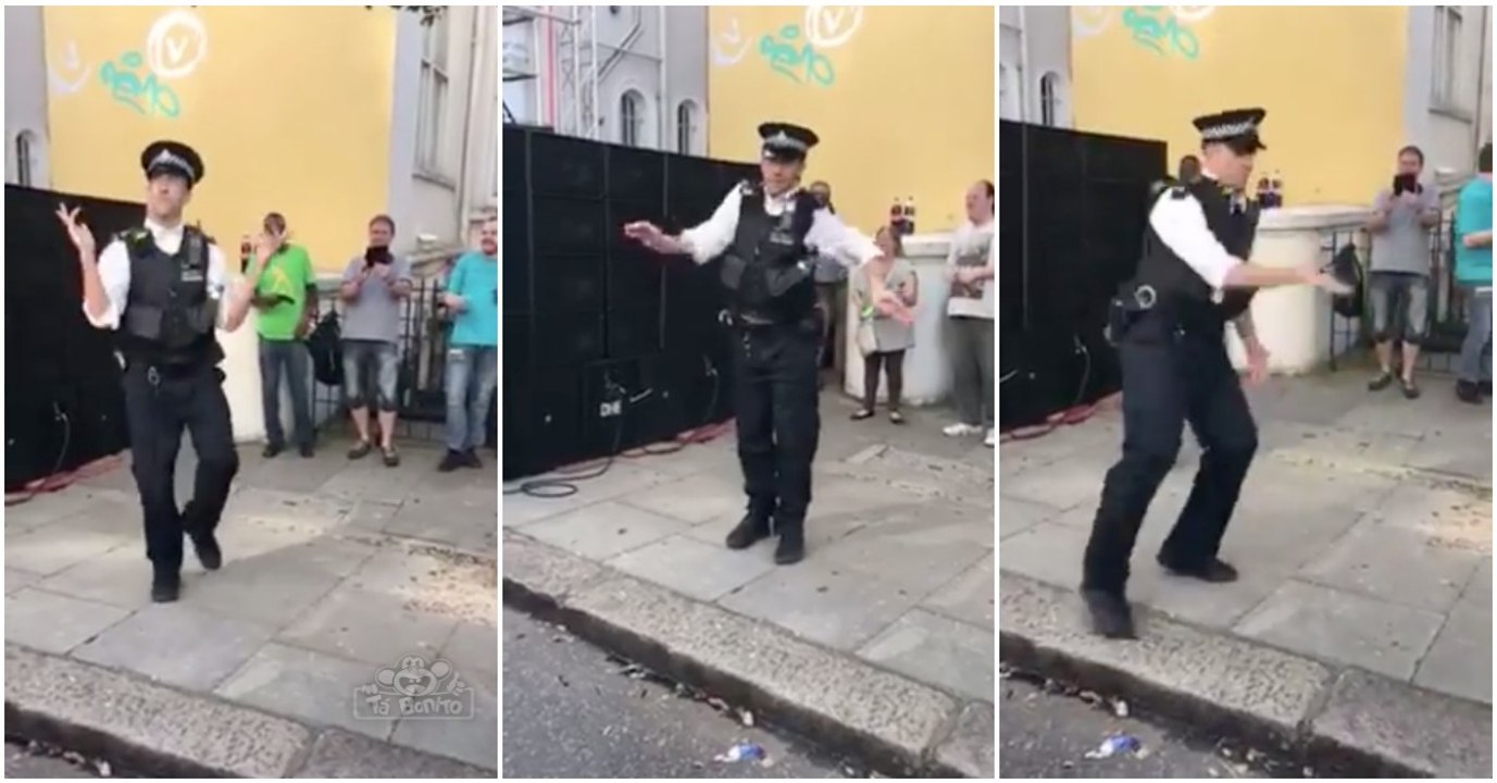 Polícia anima e fascina foliões com os seus passos de dança durante o Carnaval de Notting Hill