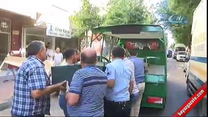 Bayram günü karısını bıçaklayarak öldürdü