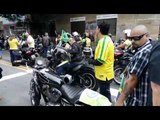 Motoqueiros vestem verde e amarelo e protestam em São Paulo