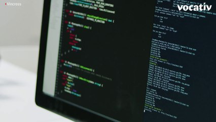 The HEXA Spider Robot Can Walk, Learn, And Give You Nightmares