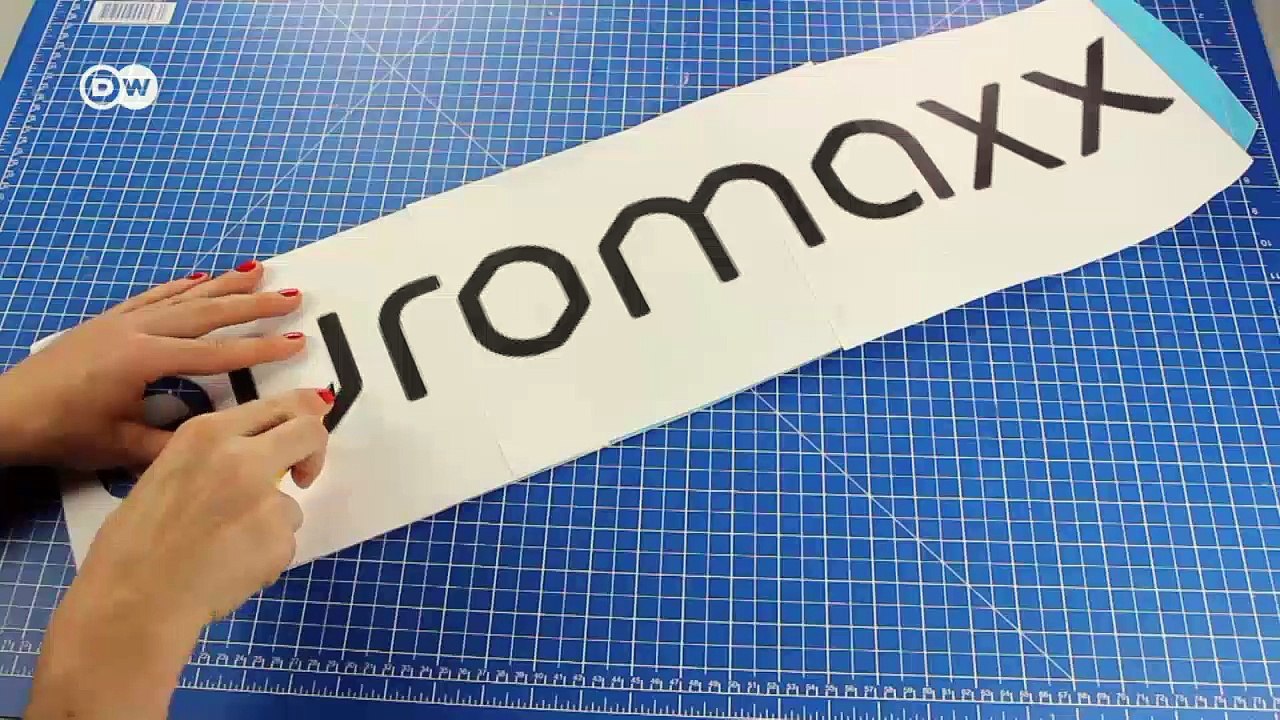 Ein Schild im Vintage-Look zum Selbermachen | DW Deutsch