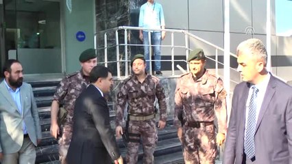 Vali Şahin, Atatürk Havalimanı'nı Ziyaret Etti