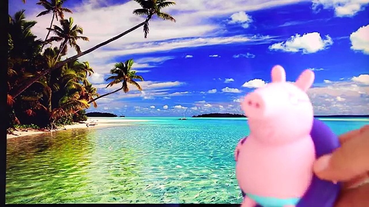 Peppa Pig Play doh ice cream on sunny vacation by the beach best toys collector