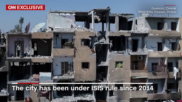 В Сети появились жуткие кадры cирийского города Ракки.